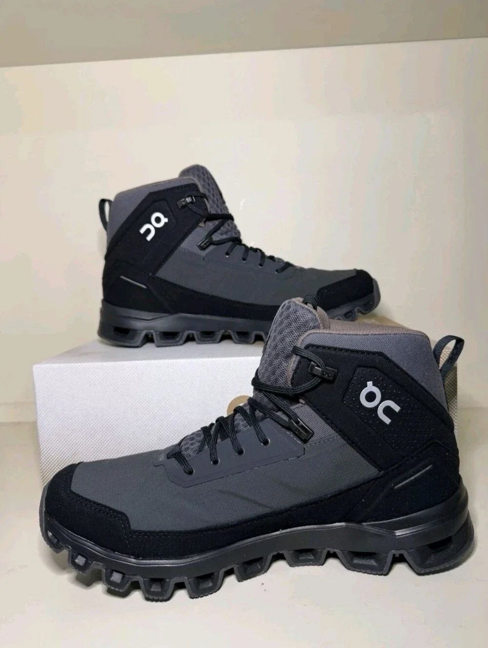 Size 8-On Cloudridge Men's Hiking Boots Eclipse/Black 33.99546